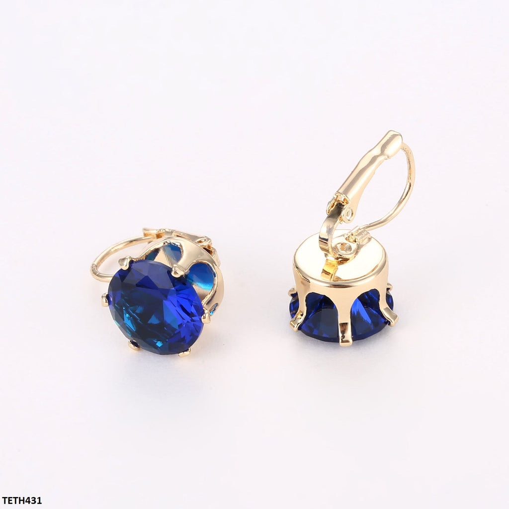 Round Stud Tops