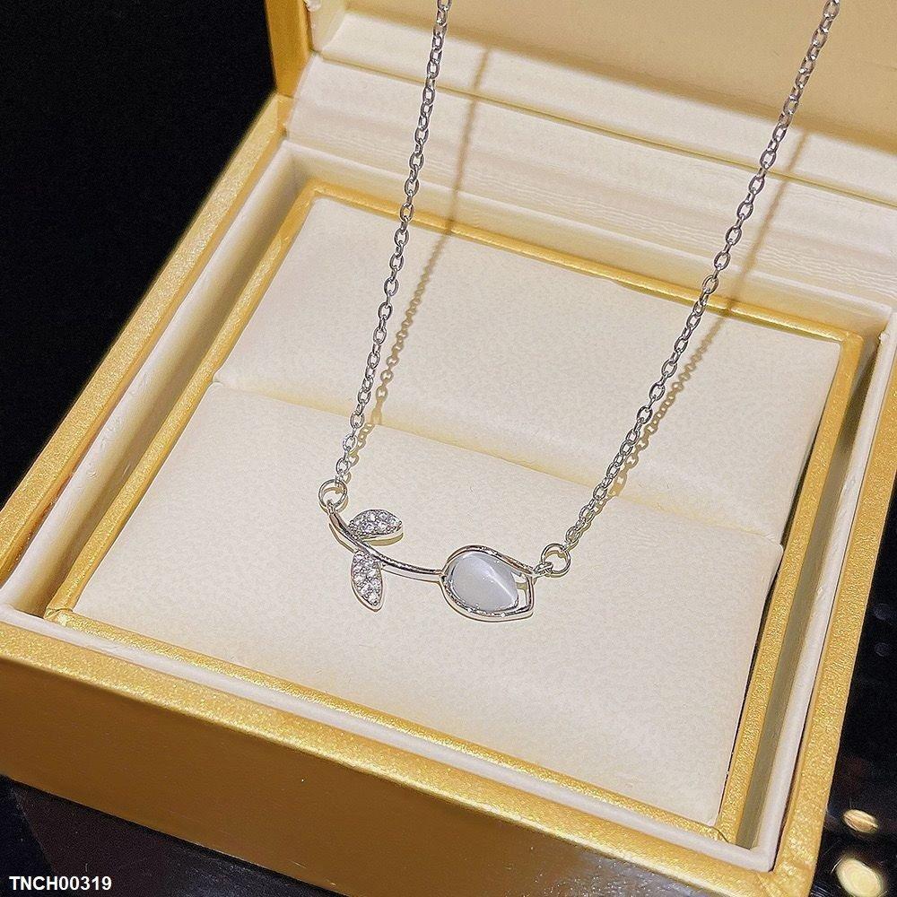Flower Leaf Necklace