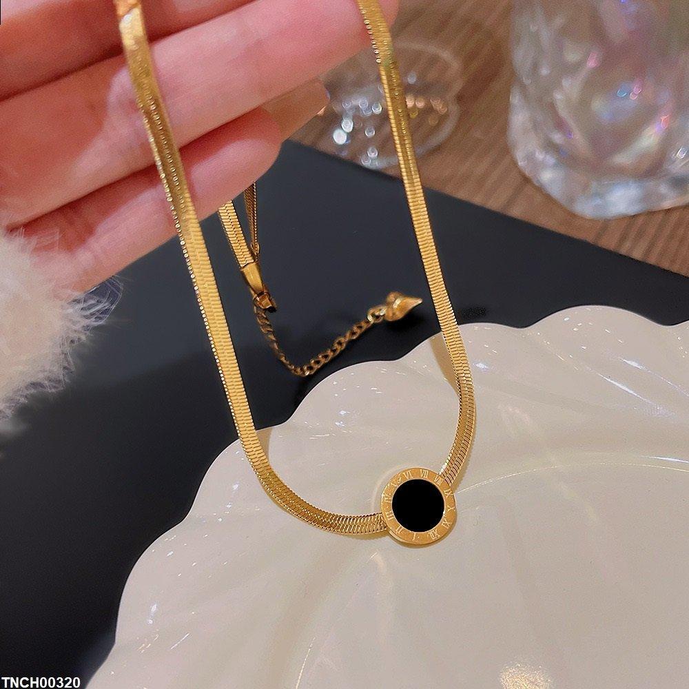 Round Shaded Painted Roman Necklace