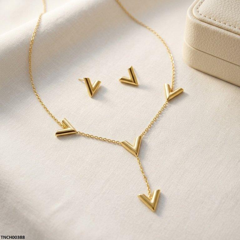 V-Shape Stainless Steel Necklace Set
