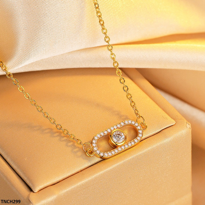 Eye Shape Necklace