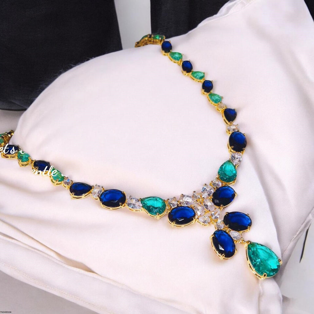 Oval Tear Necklace