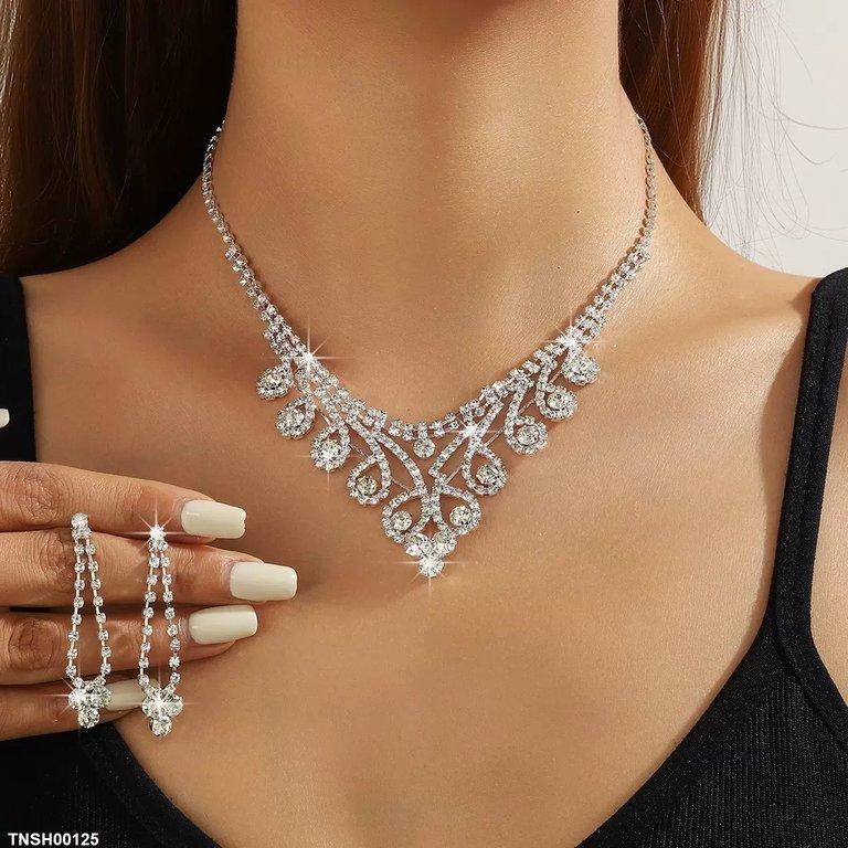 Round Flower Necklace Set