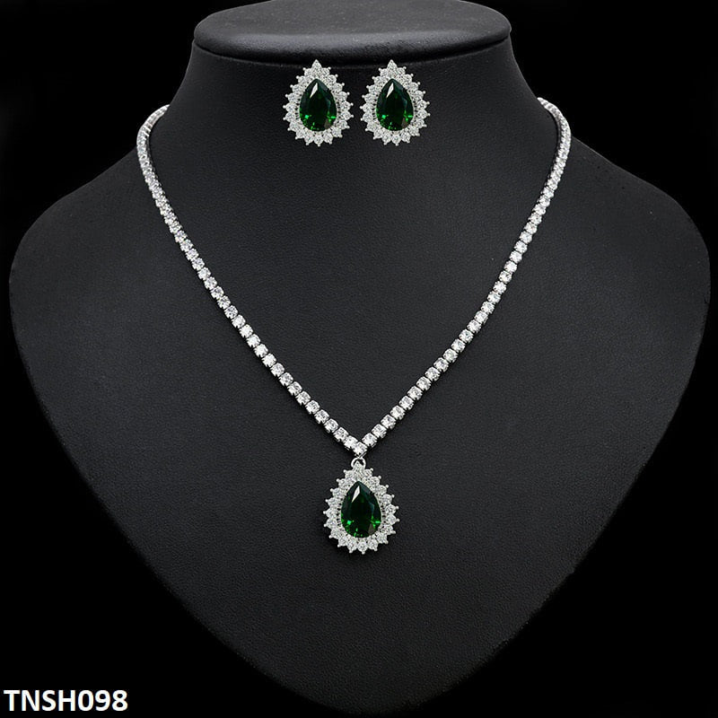 Square Tear Necklace Set