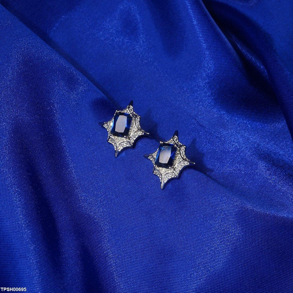 Star Shaped Pendant Set