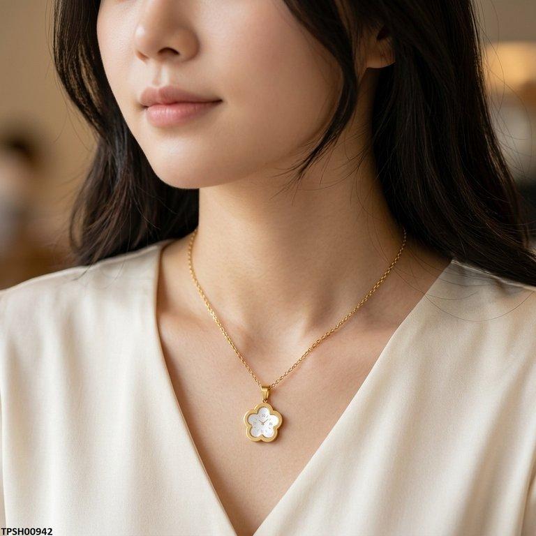 Clover Watch Design Stainless Steel Pendant