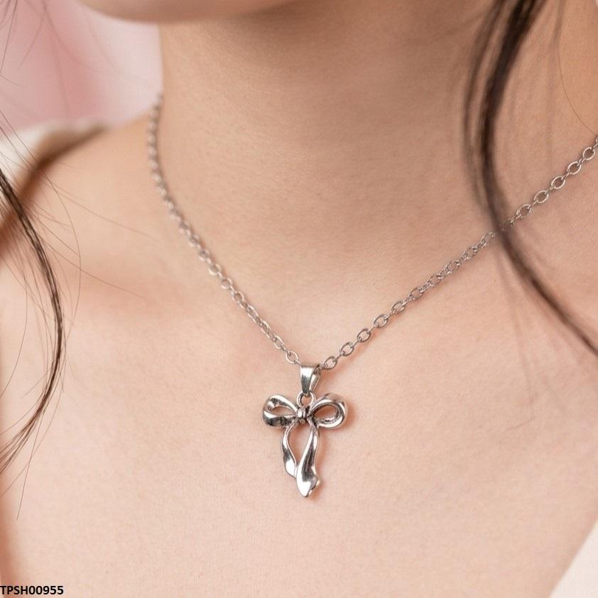 Tie Bow Chain Pendant