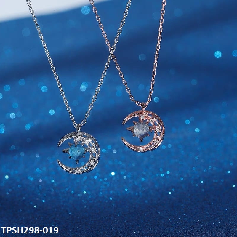 Moon/Aqua Curb Chain Pendant