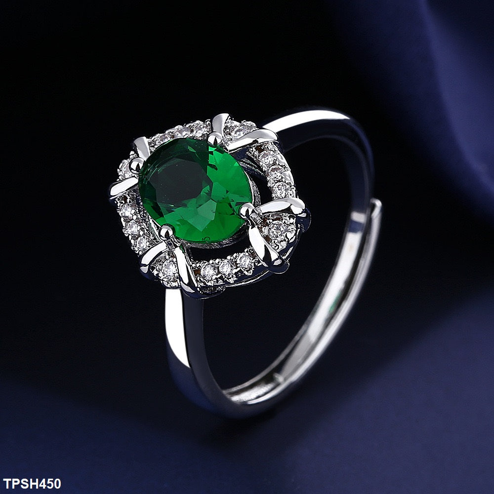 Oval Bracket Zircon Pendant Set