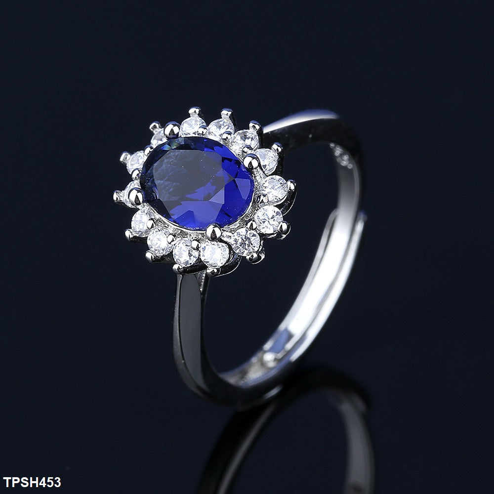 Oval Flower Zircon Pendant Set