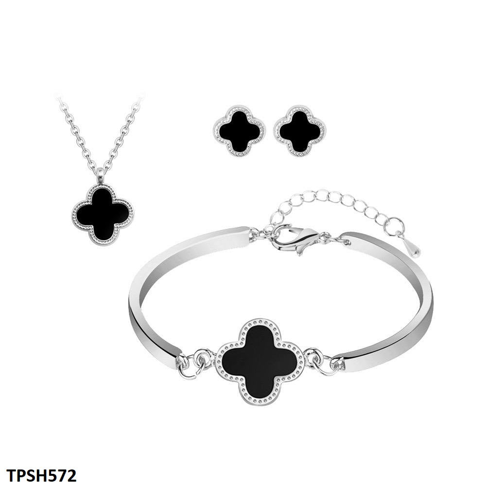 Painted Clover Pendant Set