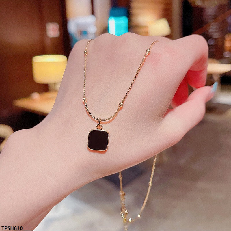Square Pendent