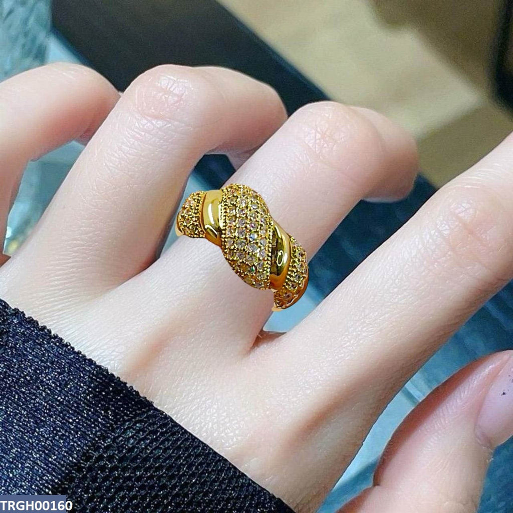 Twisted Ring Adjustable
