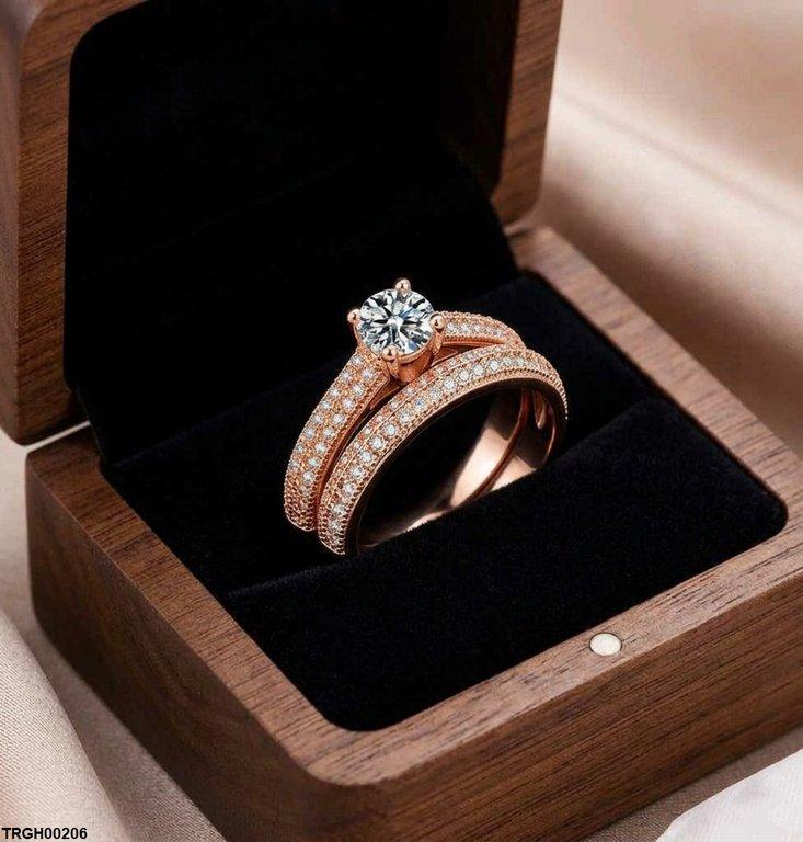 Round Couple Zircon Ring