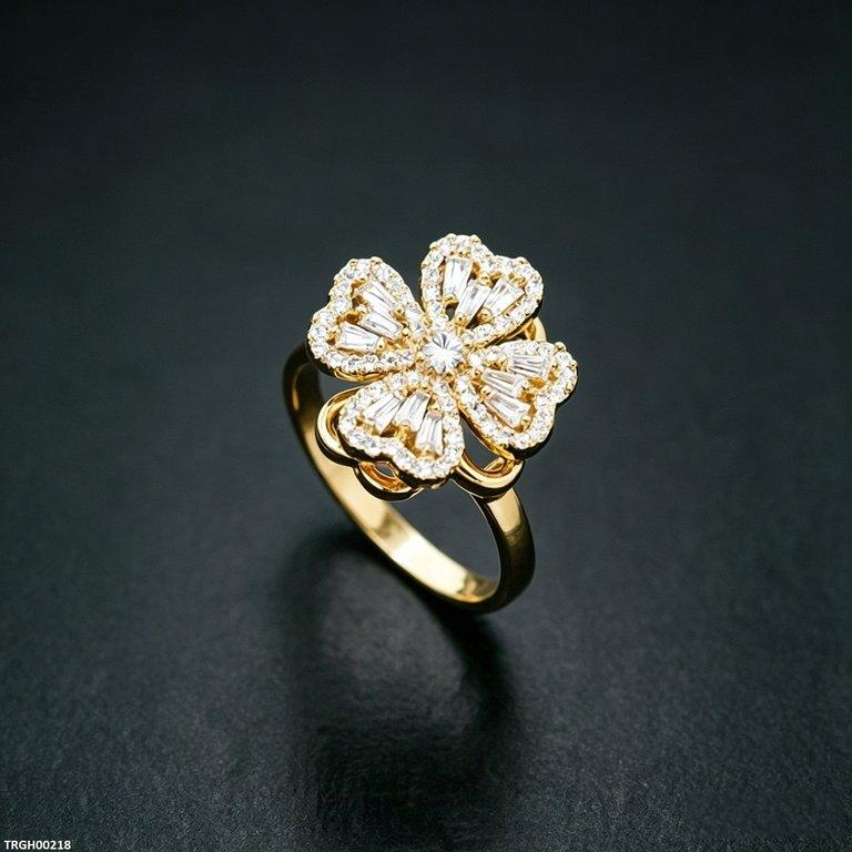 Heart Zircon Spiner Ring