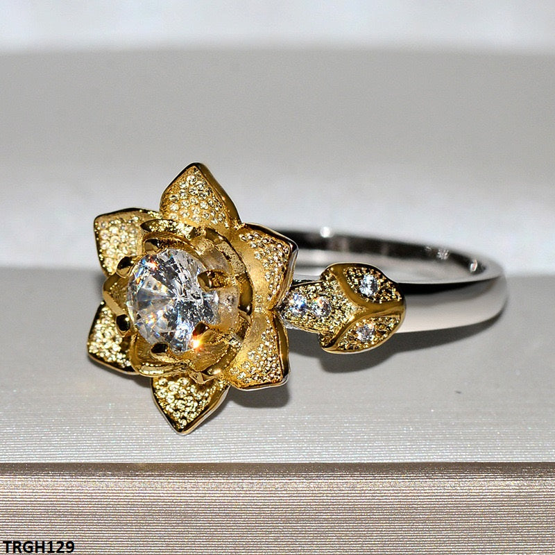 Round Flower Ring