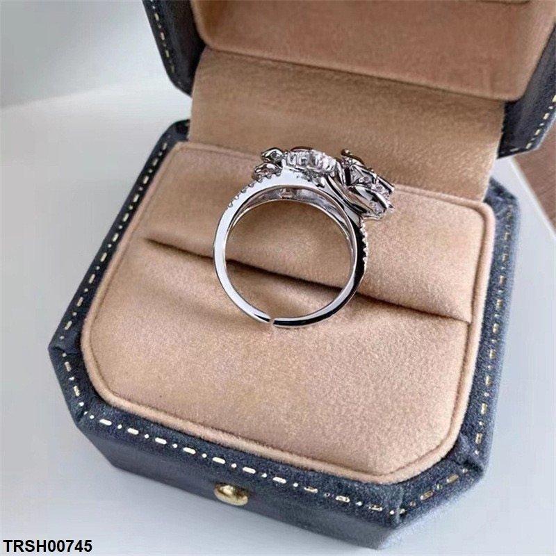 Doube Flower Ring Adjustable
