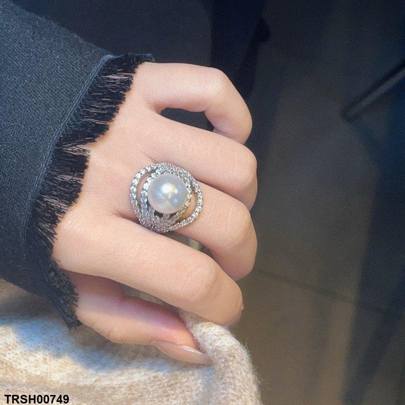 Pearl Round Ring Adjustable
