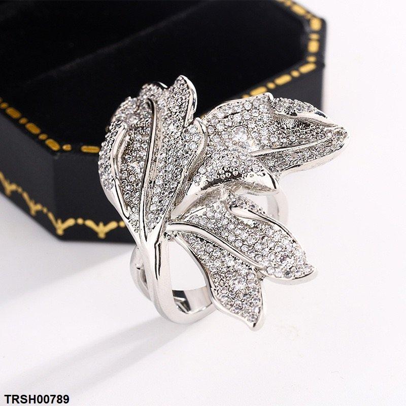 Leaf Zircon Ring Adjustable