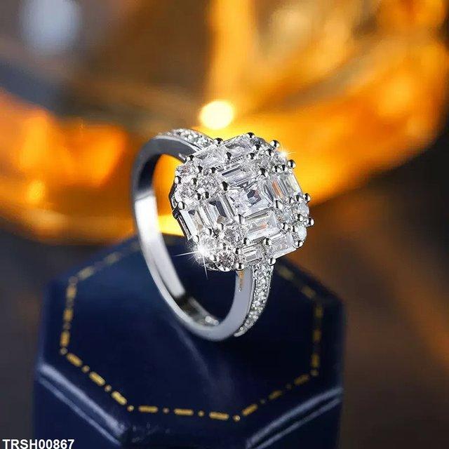 Square Stone Zircon Ring