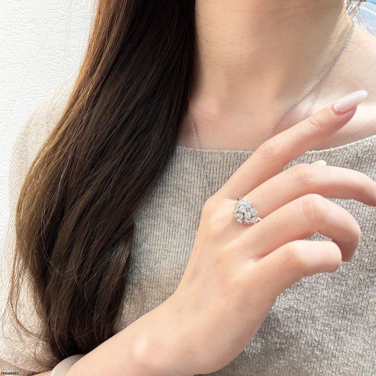Flower Ring Adjustable