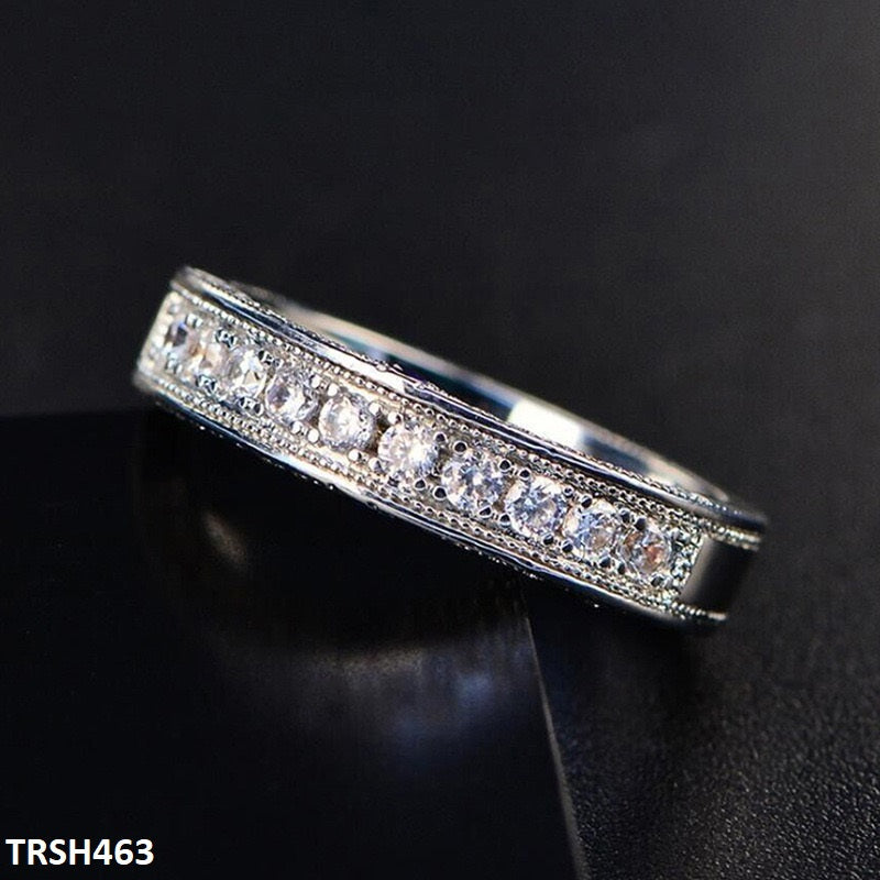 Circle Layered Ring
