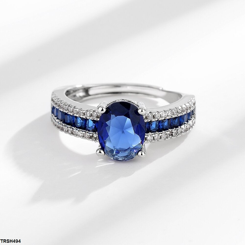 Oval/Square Layered Ring