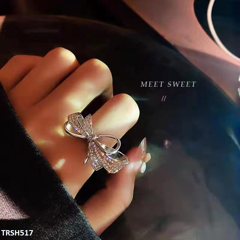 Bow Silver Ring Adjustable
