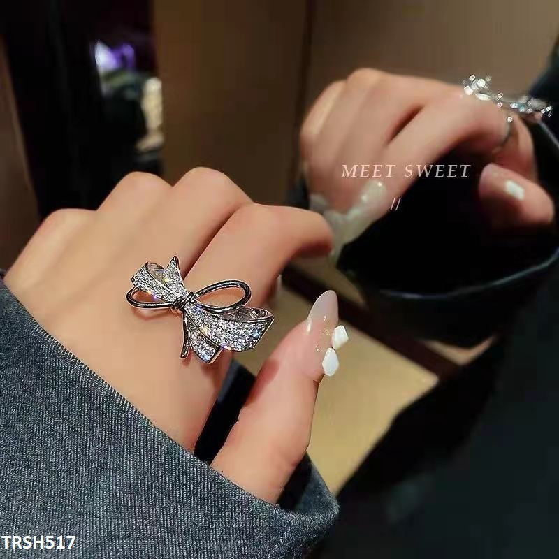 Bow Silver Ring Adjustable