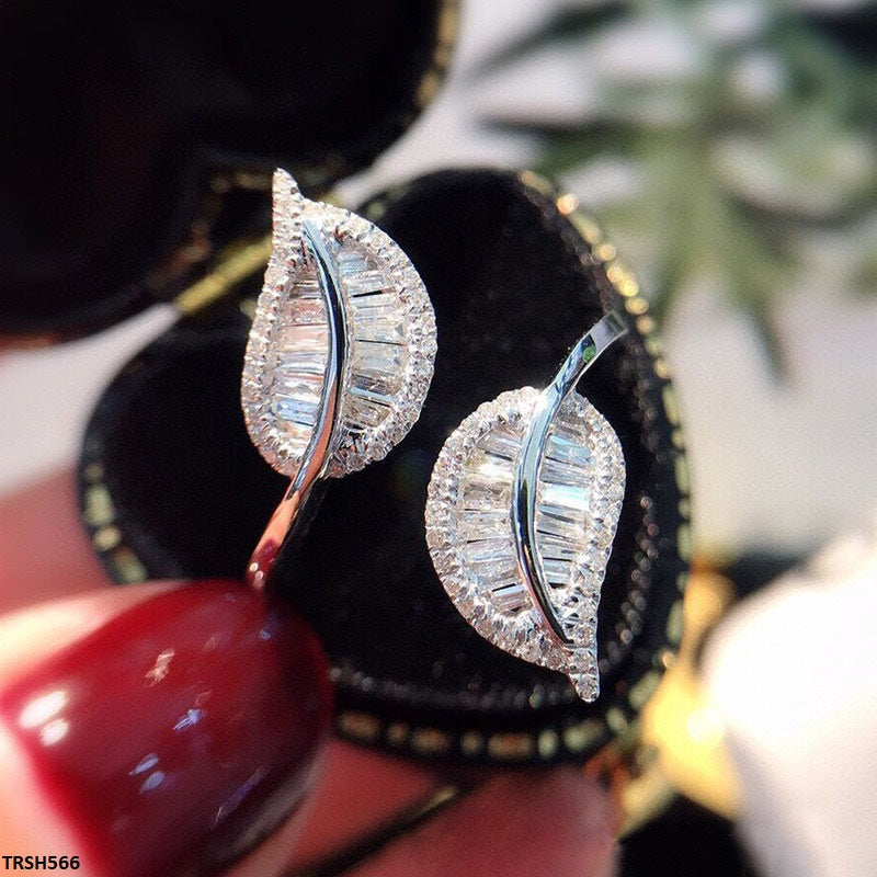 Double Leaf Ring Adjustable