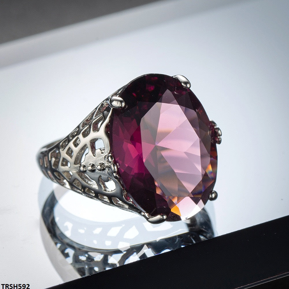 Oval Ring