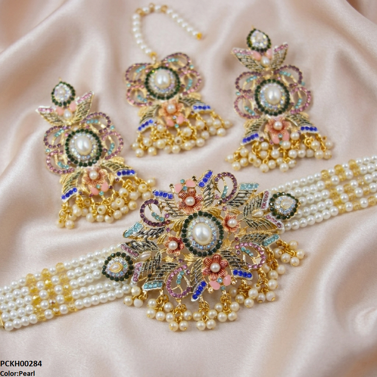 Round Flower Pearl Drop Choker Set