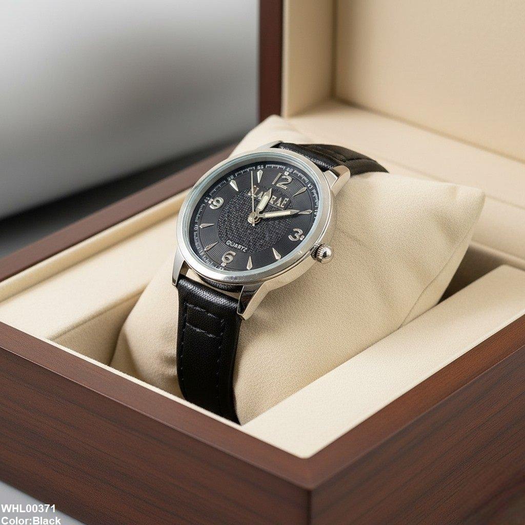 Round Dial Women's Watch