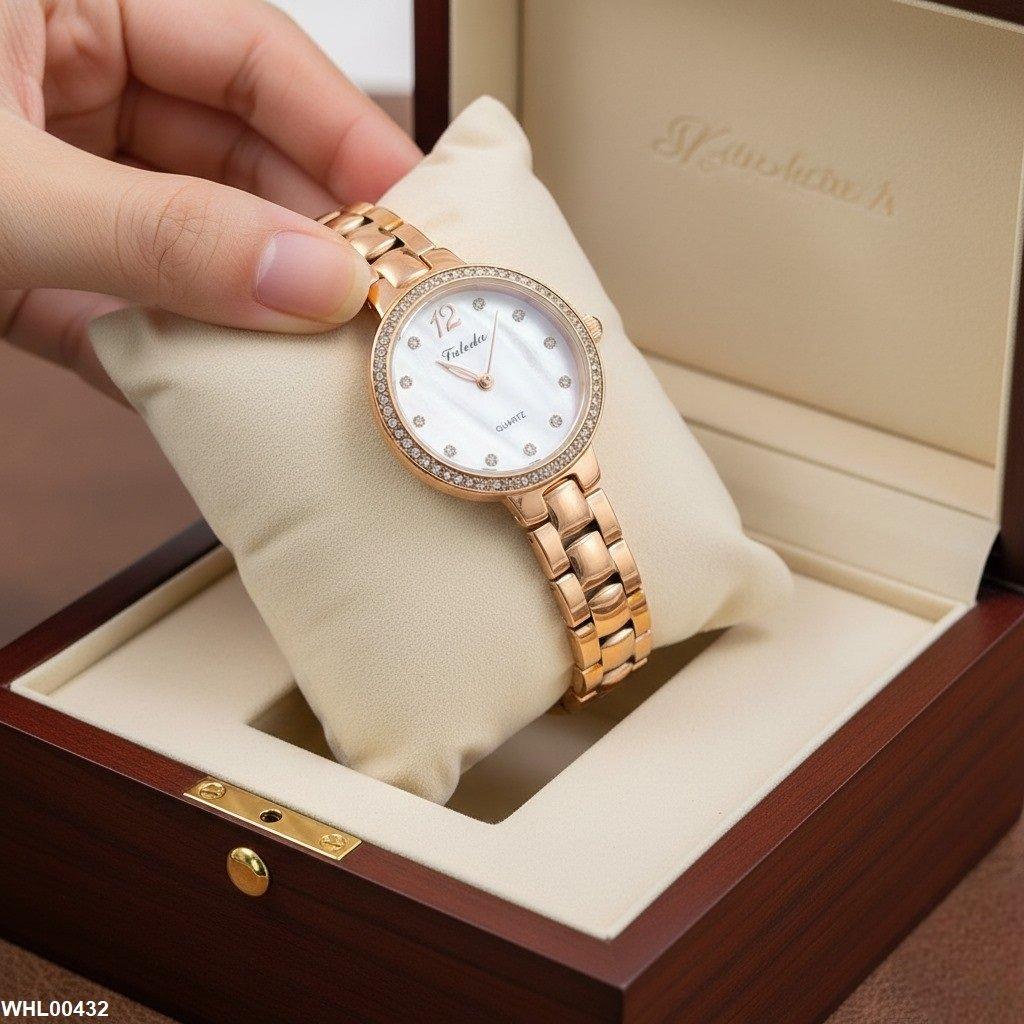 Rhinestone Bezel Dial Women's Watch