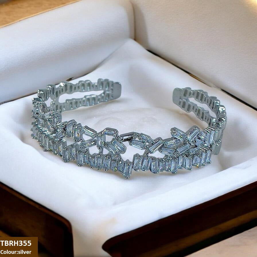 Baguette Stone Studded Bracelet Openable