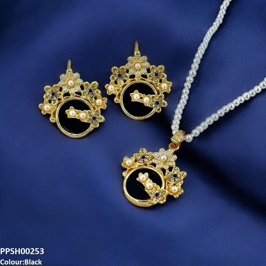 Flower Round Pendant Set