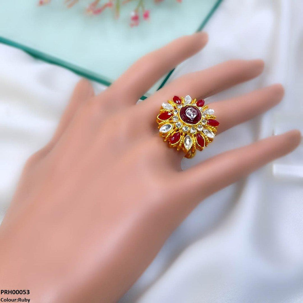 Tear/Round Flower Ring Adjustable Ring