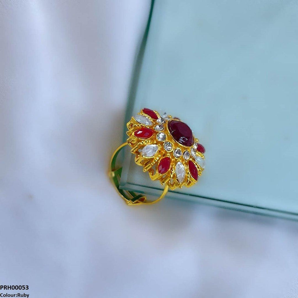 Tear/Round Flower Ring Adjustable Ring