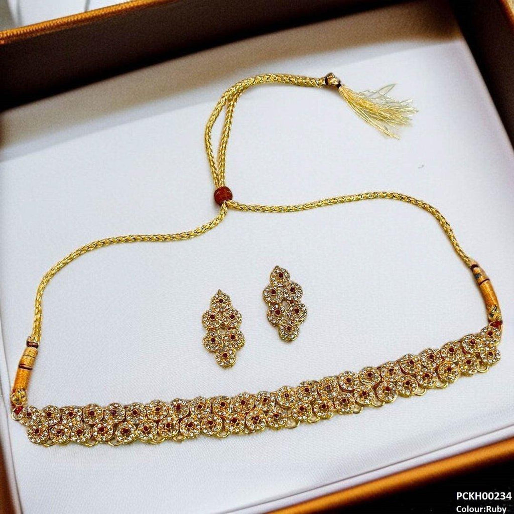Flower Chokar set