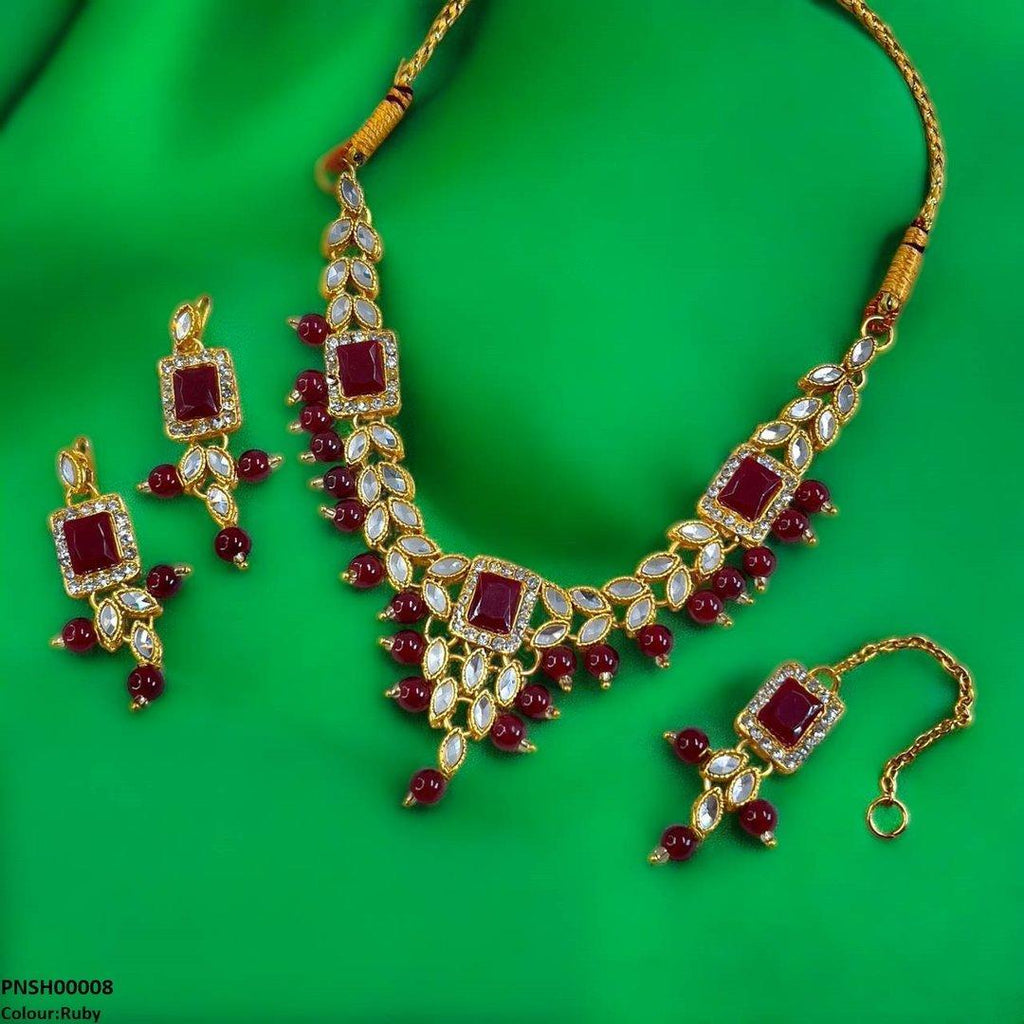 Rectangle/Tear Necklace Set