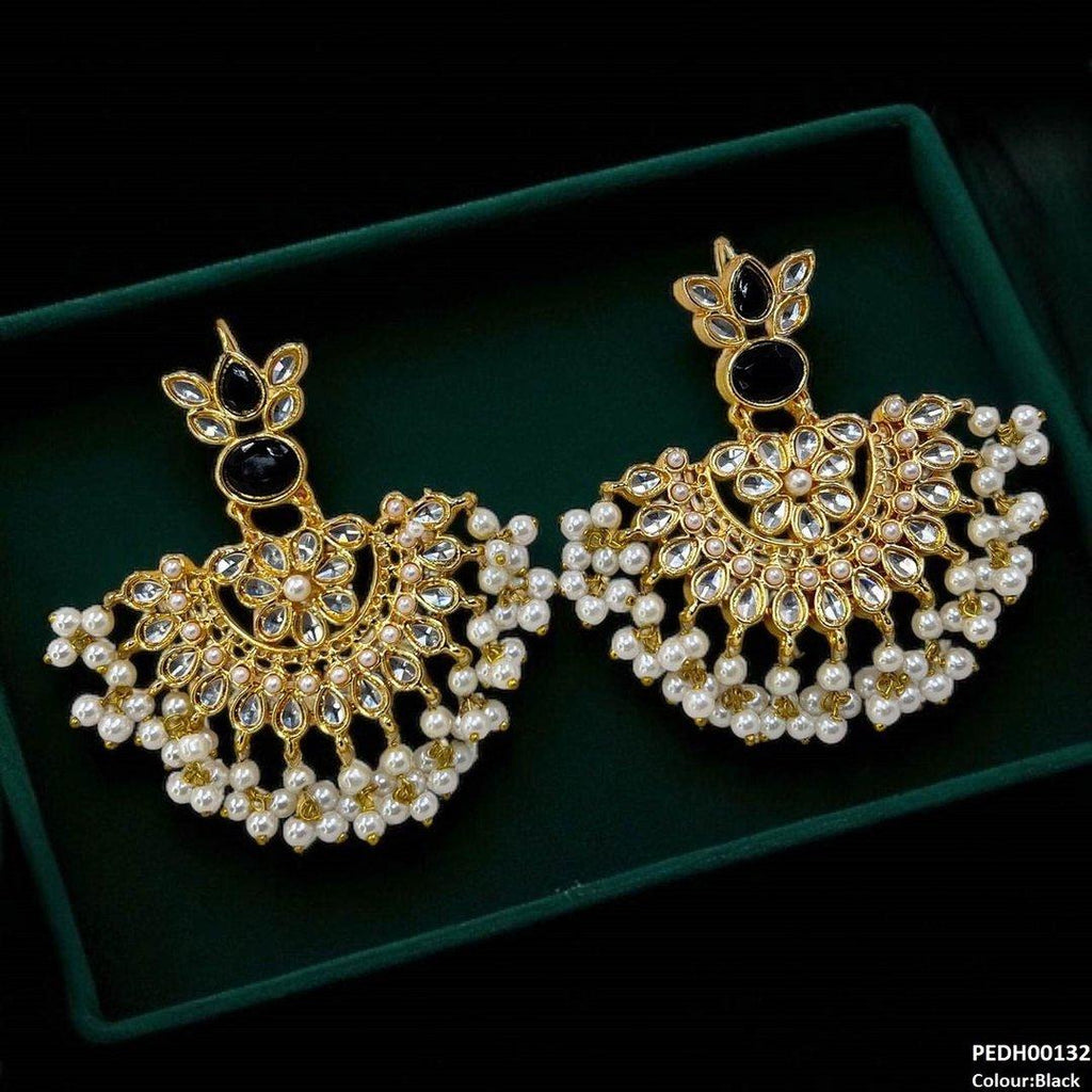 Oval/Tear Pearl Drop Earrings