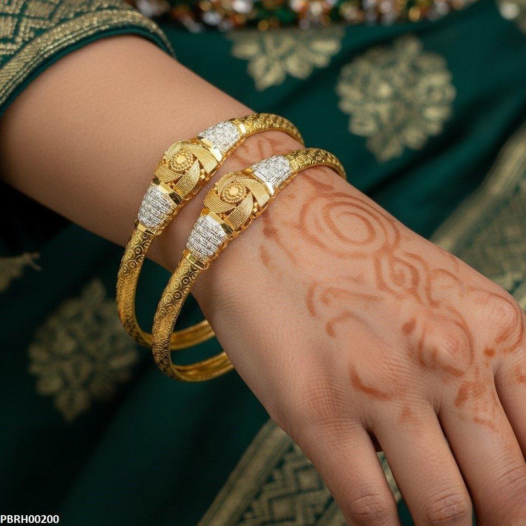 Texture Flower Bangle Set