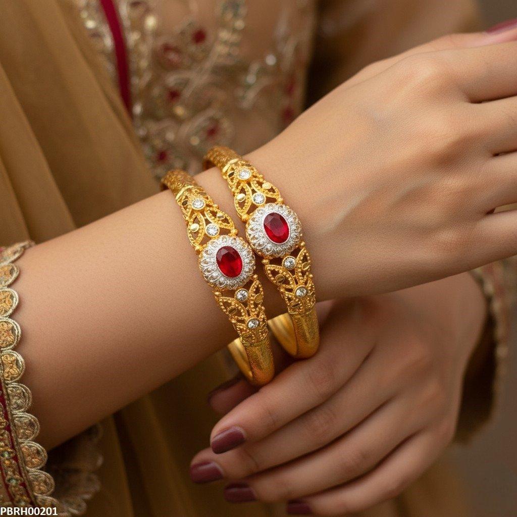 Oval Flower Bangle Set
