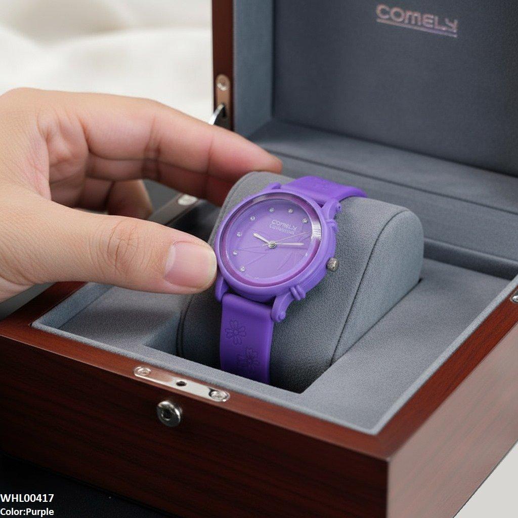 Round Leaf Dial Rubber Strap Women's Watch