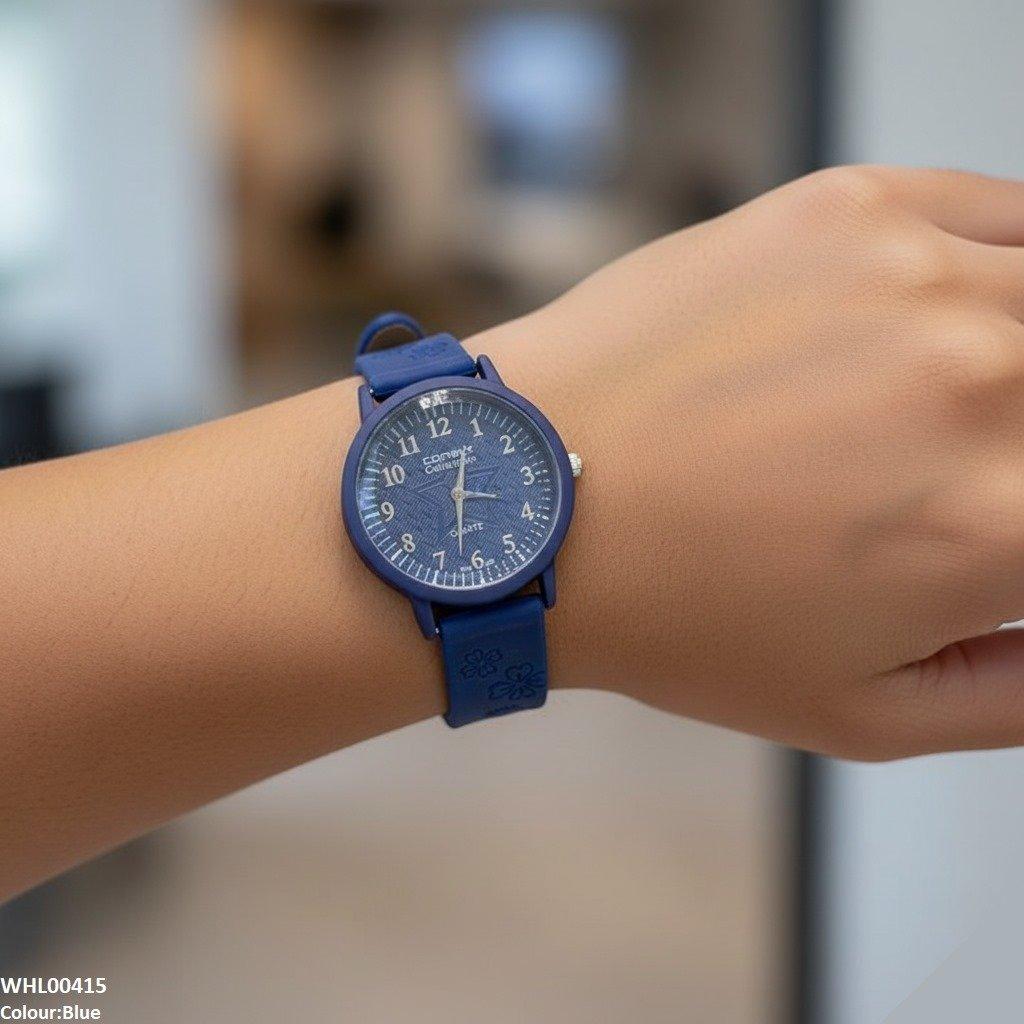 Star Dial Rubber Strap Women's Watch