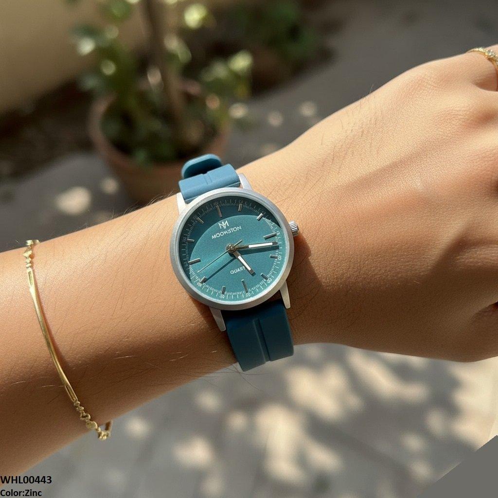 Round Grey Bezel Magnetic Rubber Strap Women's Watch
