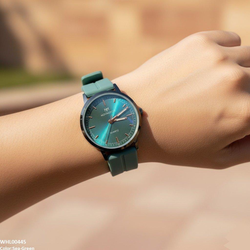 Round Black Bezel Magnetic Rubber Strap Women's Watch