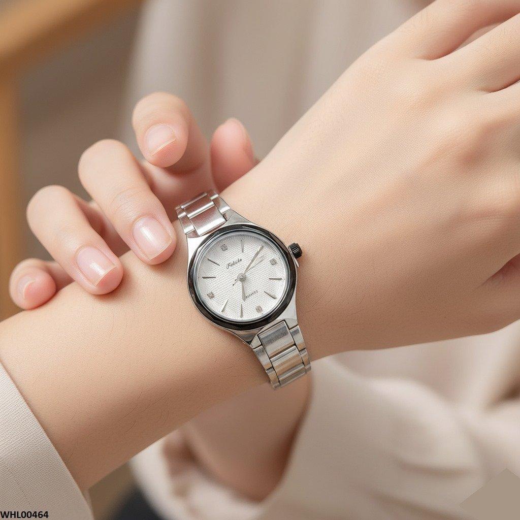 Round Dial Women's Watch