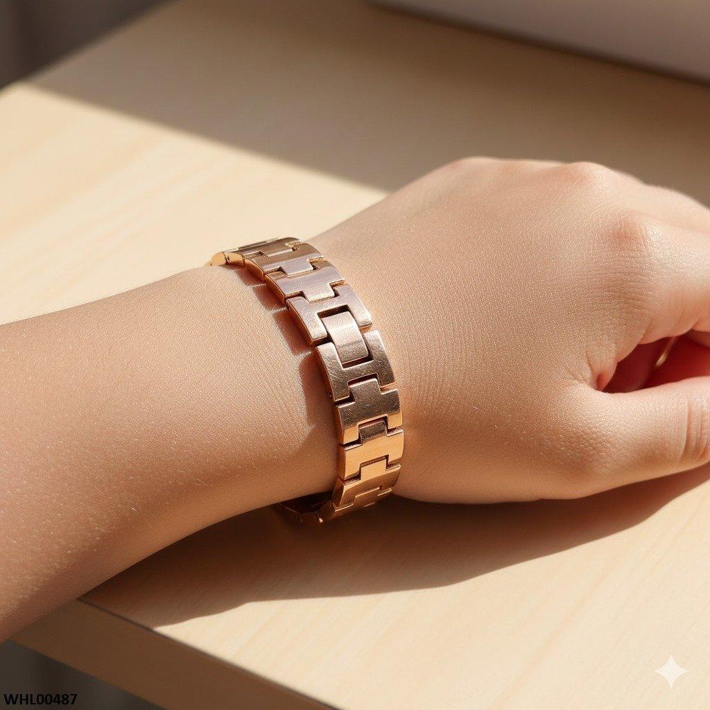 Round Pink Stone Bracelet Women's Watch