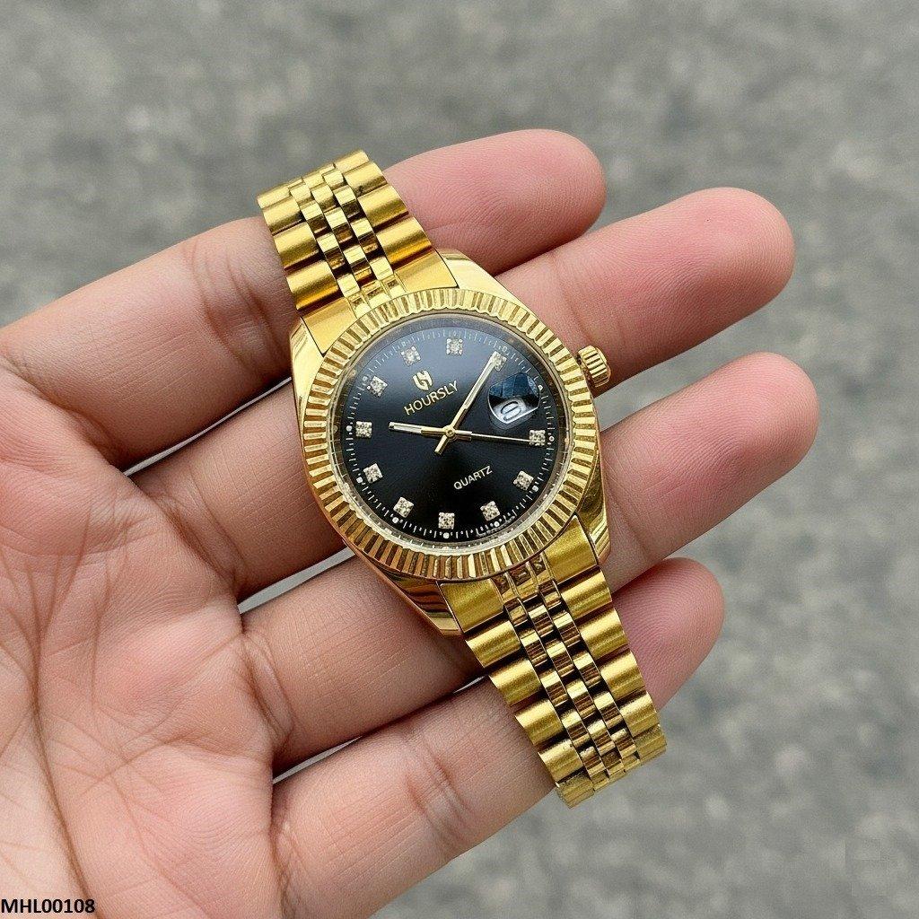 Round Black Dial Men's Watch